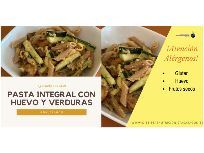 Pasta integral con huevo y verduras